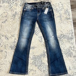 Miss Me Jeans NWT women’s size 30x31 standard boot mid-rise slim fit